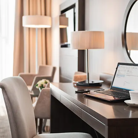 Отель Rozany Gaj - Destigo Гдыня