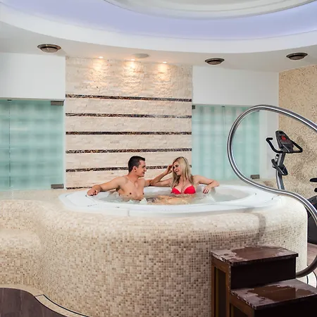 Rozany Gaj - Destigo Гдиня