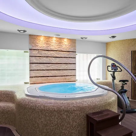 Rozany Gaj - Destigo 4*