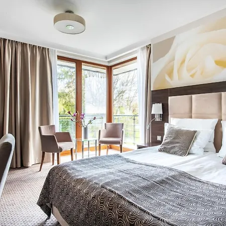 Rozany Gaj - Destigo Hotell