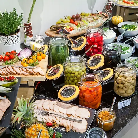 Готель Rozany Gaj - Destigo Гдиня