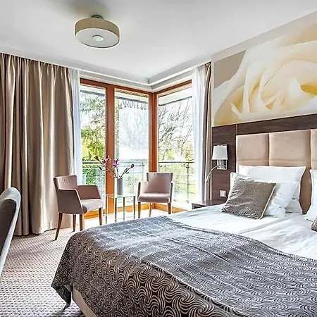 Różany Gaj - Destigo Hotel