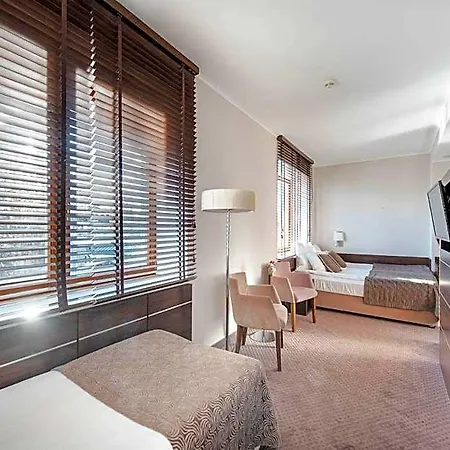 Różany Gaj - Destigo 4* Gdynia