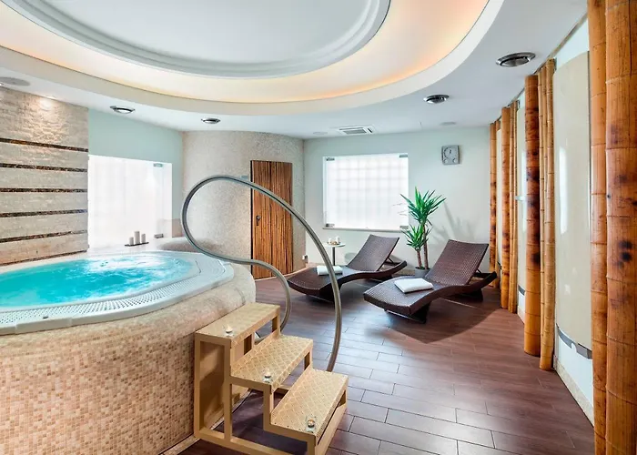 Rozany Gaj - Destigo 4* Gdynia