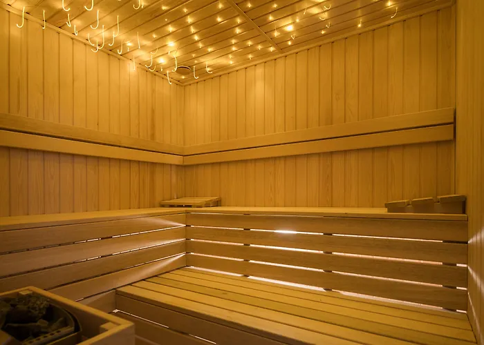 Отель Rozany Gaj - Destigo Гдыня