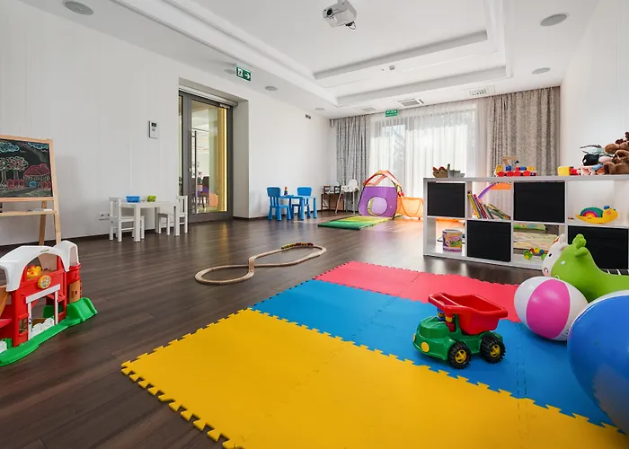 Отель Rozany Gaj - Destigo 4*