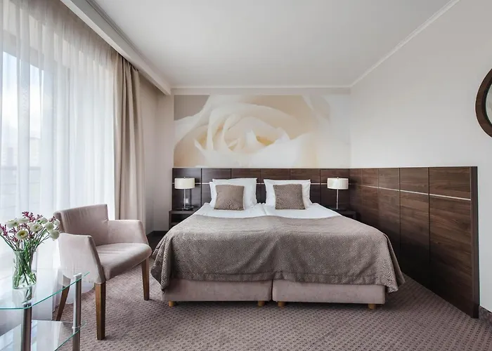 Rozany Gaj - Destigo 4*