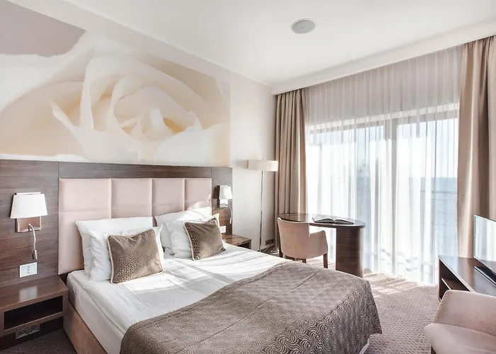 Rozany Gaj - Destigo 4*