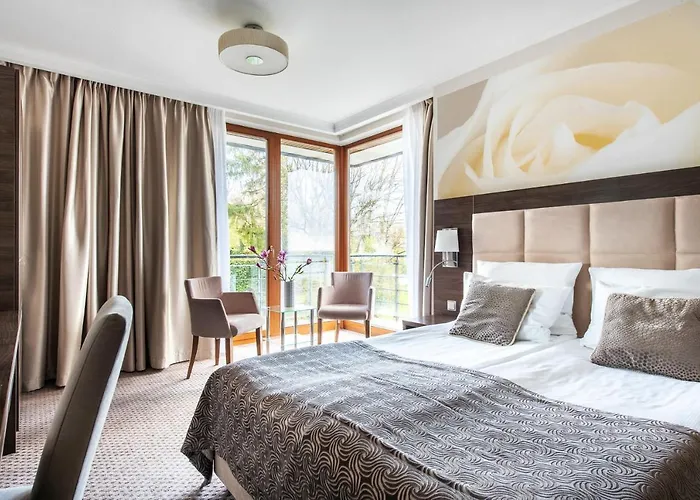 Rozany Gaj - Destigo Hotel