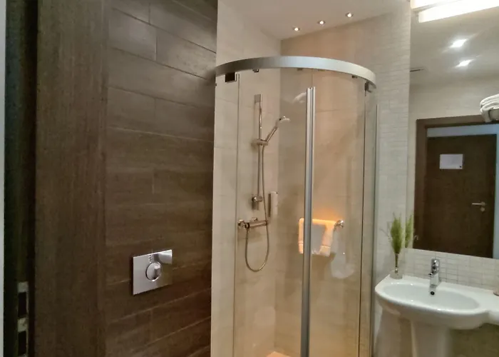 Rozany Gaj - Destigo Otel 4*